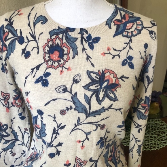 Old Navy Floral Print Crew Neck Sweater  G138 - Picture 2 of 7